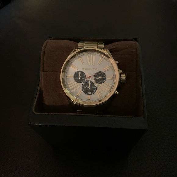 Michael Kors watch - Picture 4 of 5